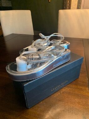 Azalea Wang -Silver Size 7.5 Sandals